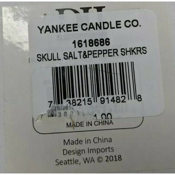 Yankee Candle 2021 Halloween Skull Salt and Pepper Shaker Mirror New in Box - Picture 2 of 9